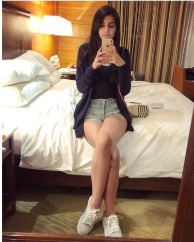 housewife escorts