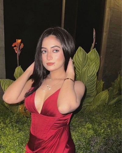 Poonam Escort