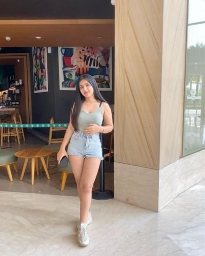 Chavi Escort